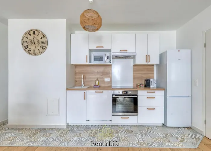 Cassassiens Chenelette - 10min Chessy (Seine-et-Marne)